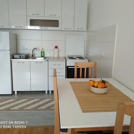 Renta Apartman Podgorica Exteriör bild