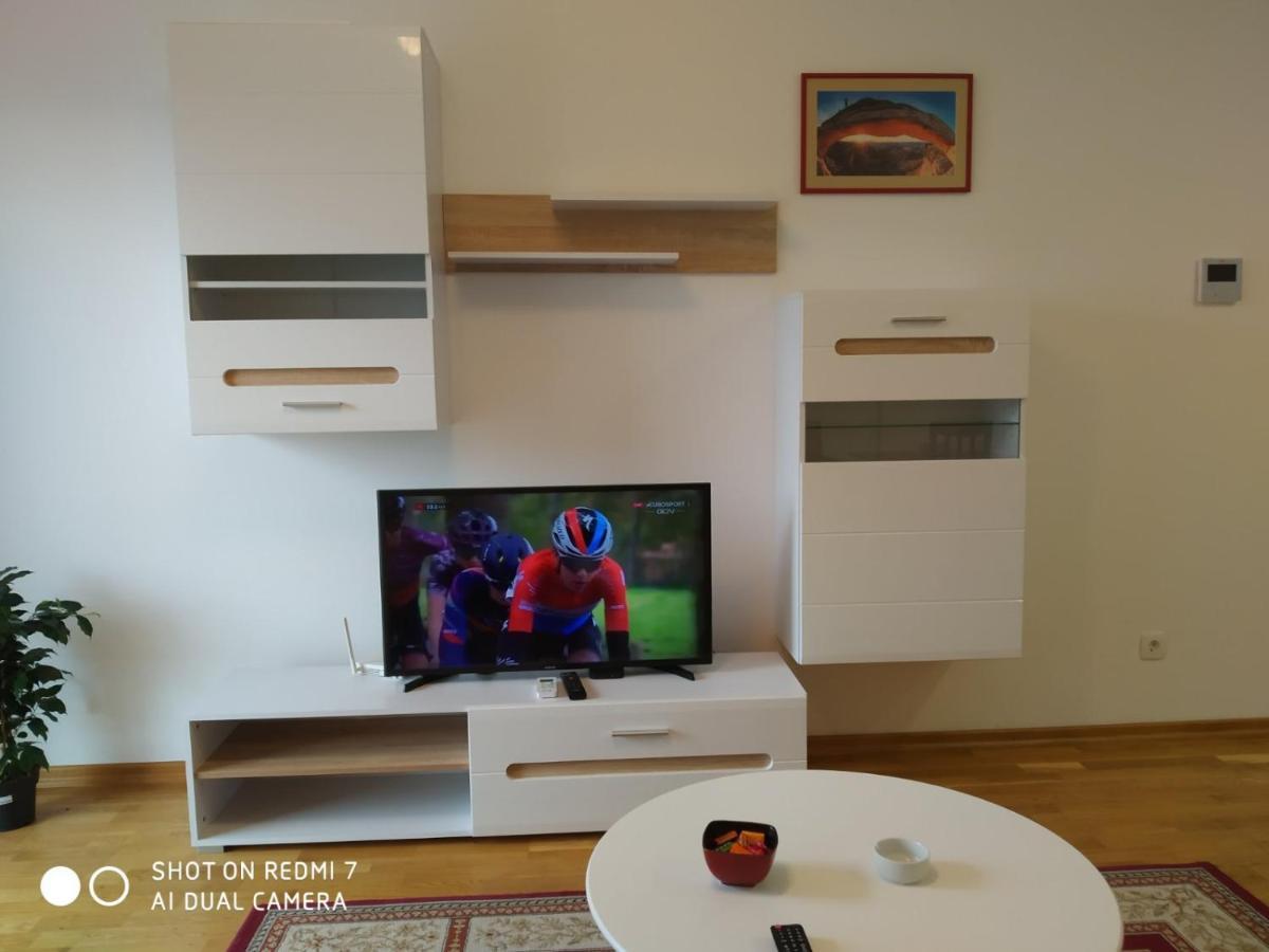 Renta Apartman Podgorica Exteriör bild