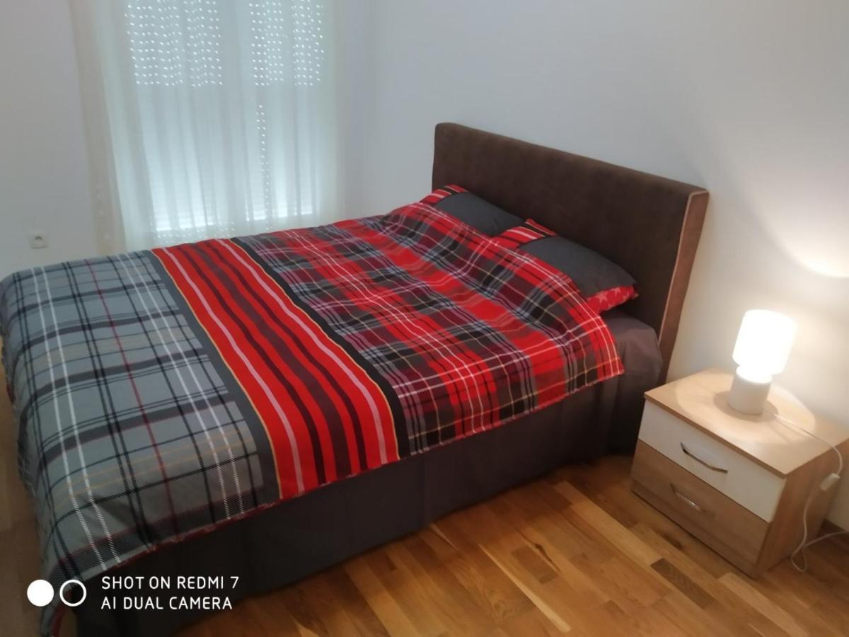 Renta Apartman Podgorica Exteriör bild
